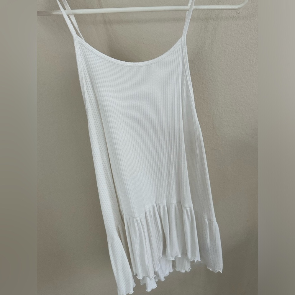 American Eagle white tank